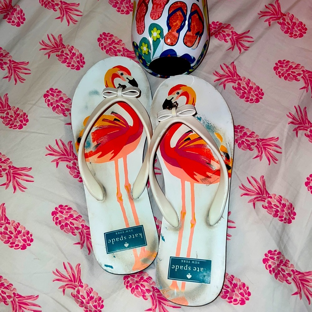 Kate Spade New York Glamingo Flip Flops Size 8